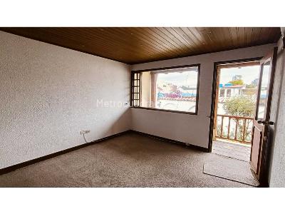 Casa de 4 alcobas en venta en Lindaraja, Bogotá, 415 m² · foto 11 de 20