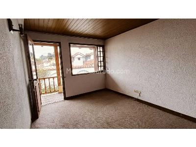 Casa de 4 alcobas en venta en Lindaraja, Bogotá, 415 m² · foto 13 de 20