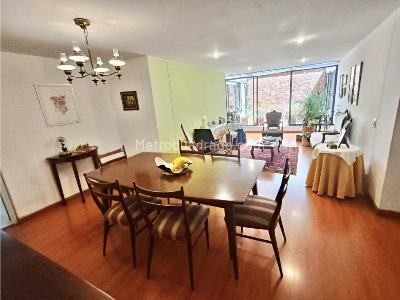 Apartamento en venta en Santa Barbara, Bogotá · foto 2 de 20