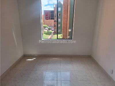 Apartamento en venta en Engativa, Bogotá · foto 3 de 10