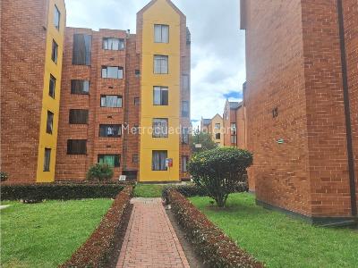 Apartamento en venta en Engativa, Bogotá · foto 9 de 10