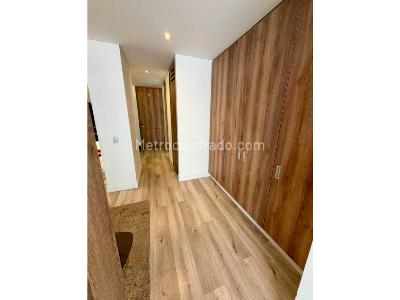 Apartaestudio en venta en Chico, Bogotá, 38 m² · foto 5 de 19