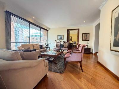 Apartamento en venta en Chico Norte, Bogotá · foto 2 de 14