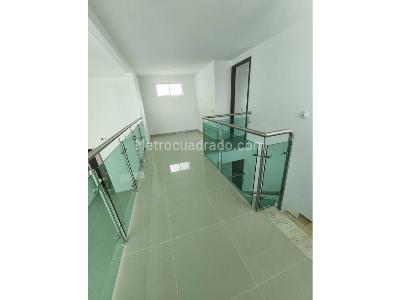 Apartamento en venta en La Castellana, Montería · foto 2 de 13