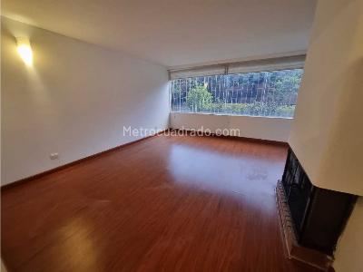 Apartamento de 3 alcobas en venta en Unicentro, Bogotá, 137 m² · foto 4 de 20