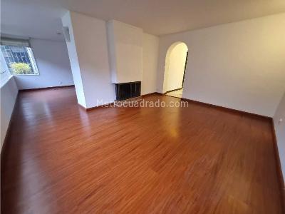 Apartamento de 3 alcobas en venta en Unicentro, Bogotá, 137 m² · foto 5 de 20