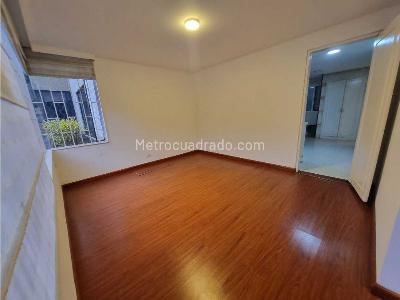 Apartamento de 3 alcobas en venta en Unicentro, Bogotá, 137 m² · foto 6 de 20