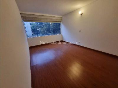 Apartamento de 3 alcobas en venta en Unicentro, Bogotá, 137 m² · foto 14 de 20