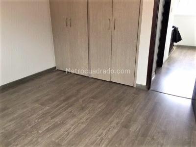 Casa de 3 alcobas en venta en Quinta Paredes, Bogotá, 101 m² · foto 12 de 19
