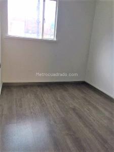 Casa de 3 alcobas en venta en Quinta Paredes, Bogotá, 101 m² · foto 14 de 19