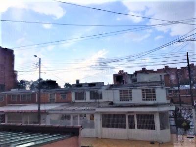 Casa de 3 alcobas en venta en Quinta Paredes, Bogotá, 101 m² · foto 19 de 19