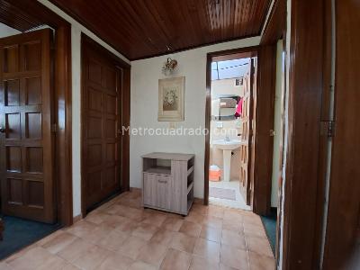 Casa de 3 alcobas en venta en Torremolinos, Bogotá, 183 m² · foto 10 de 14