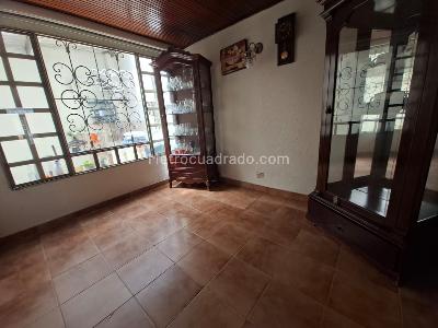 Casa de 3 alcobas en venta en Torremolinos, Bogotá, 183 m² · foto 3 de 14