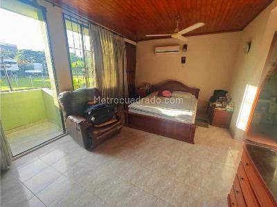 Casa en venta en La Castellana, Montería · foto 7 de 14