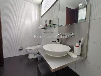 Apartamento en venta en Chico Virrey, Bogotá · foto 17 de 19