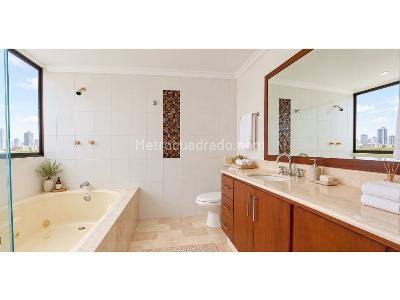 Apartamento de 4 alcobas en venta en La Florida, Medellín, 405 m² · foto 17 de 20
