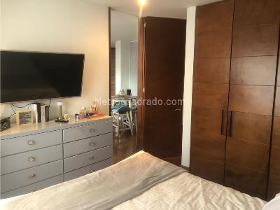 Apartaestudio en venta en Chico Navarra, Bogotá, 46 m² · foto 6 de 9