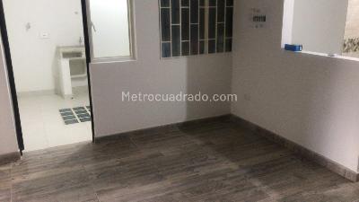 Apartamento de 2 alcobas en arriendo en Centro La Macarena, Bogotá, 55 m² · foto 3 de 14