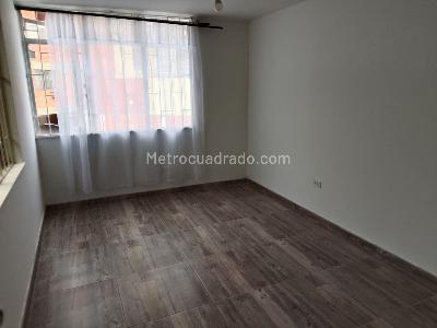 Apartamento de 2 alcobas en arriendo en Centro La Macarena, Bogotá, 55 m² · foto 8 de 14