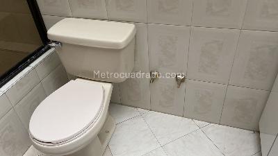 Casa de 4 alcobas en venta en La Alhambra Central, Bogotá, 330 m² · foto 14 de 20