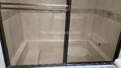 Casa de 4 alcobas en venta en La Alhambra Central, Bogotá, 330 m² · foto 7 de 20