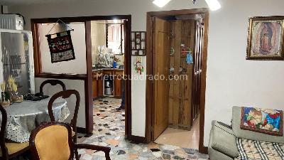Casa de 5 alcobas en venta en Florida Blanca, Bogotá, 450 m² · foto 14 de 19