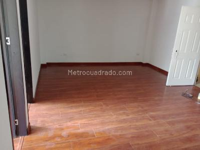 Apartamento de 2 alcobas en arriendo en Balcones De Oriente, Bogotá, 52 m² · foto 2 de 13