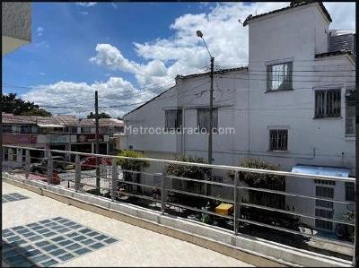 Casa de 3 alcobas en venta en Nueva Villa Del Prado, Bogotá, 385 m² · foto 5 de 11