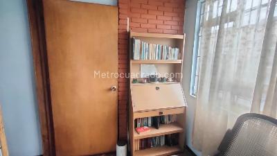 Casa de 5 alcobas en venta en El Claret Sur, Bogotá, 200 m² · foto 3 de 15