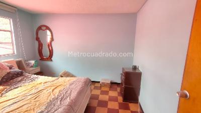 Casa de 5 alcobas en venta en El Claret Sur, Bogotá, 200 m² · foto 9 de 15