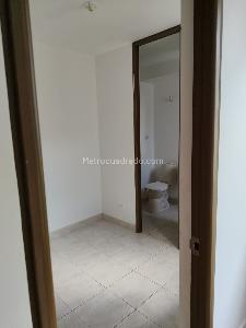Apartamento de 3 alcobas en venta en Villas De Granada, Bogotá, 84 m² · foto 16 de 20
