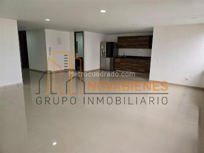 Apartamento de 3 alcobas en venta en Calle Del Blanco, Sabaneta, 119 m² · foto 3 de 11