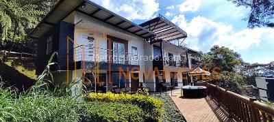 Casa de 5 alcobas en venta en Catedral, Envigado, 399 m² · foto 2 de 15