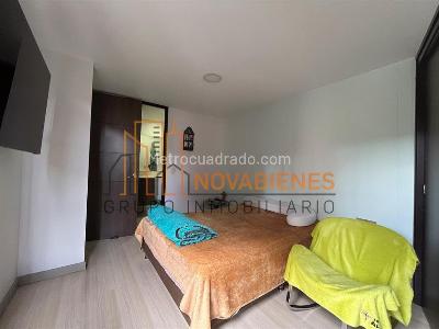 Apartamento de 3 alcobas en venta en San Jose, Sabaneta, 84 m² · foto 5 de 16