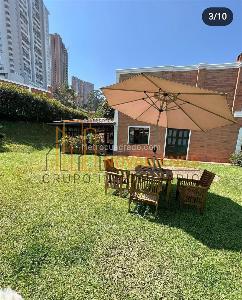 Casa de 3 alcobas en venta en Alta De Las Flores, Sabaneta, 295 m² · foto 7 de 16