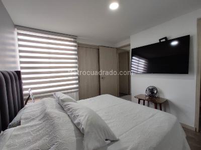 Apartamento de 3 alcobas en venta en Las Lomitas, Sabaneta, 72 m² · foto 14 de 20