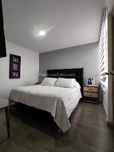 Apartamento de 3 alcobas en venta en Las Lomitas, Sabaneta, 72 m² · foto 15 de 20