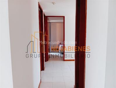 Apartamento en venta en Los Colores, Medellín · foto 9 de 20