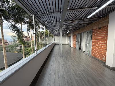 Apartamento de 3 alcobas en venta en Loma De Las Brujas, Envigado, 105 m² · foto 8 de 20