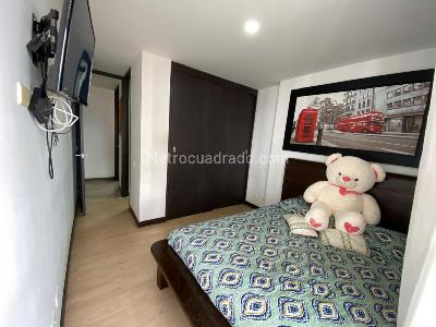 Apartamento de 3 alcobas en venta en Loma De Las Brujas, Envigado, 105 m² · foto 14 de 20