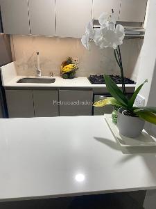 Apartamento de 3 alcobas en venta en San Jose, Sabaneta, 56 m² · foto 4 de 15