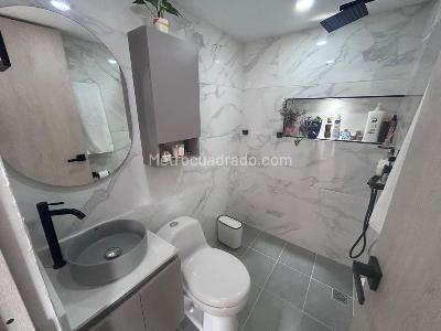 Apartamento de 3 alcobas en venta en San Jose, Sabaneta, 56 m² · foto 10 de 15