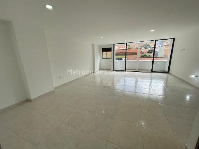 Apartamento de 3 alcobas en venta en San Joaquin, Sabaneta, 106 m² · foto 9 de 20