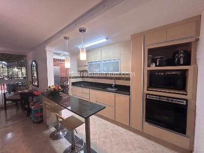 Casa de 3 alcobas en venta en Belen, Medellín, 156 m² · foto 7 de 20