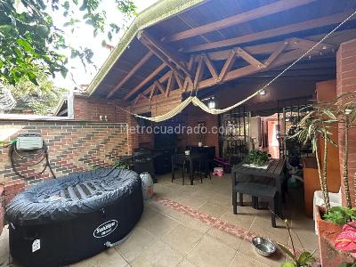 Casa de 3 alcobas en venta en Belen, Medellín, 156 m² · foto 8 de 20