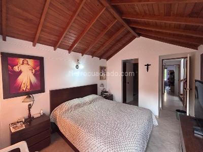 Casa de 3 alcobas en venta en Belen, Medellín, 156 m² · foto 12 de 20