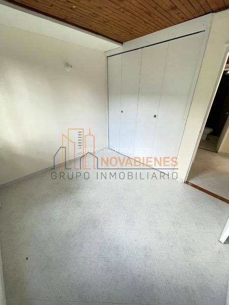 Apartamento Amplio de 4 Alcobas en Belén - 9