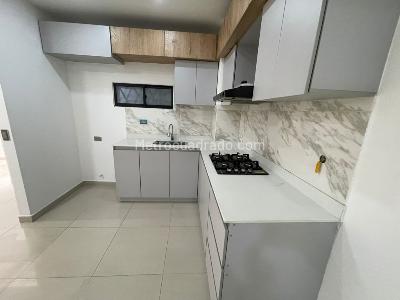 Apartamento en venta en Los Naranjos, Itagüí · foto 2 de 20