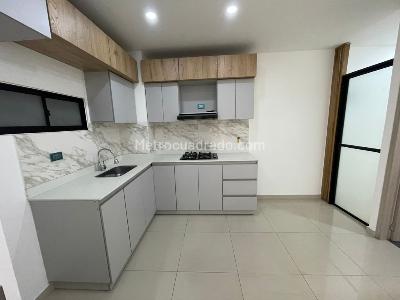 Apartamento en venta en Los Naranjos, Itagüí · foto 3 de 20