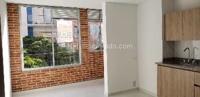 Apartamento en venta en Parque Obrero, Itagüí · foto 5 de 19